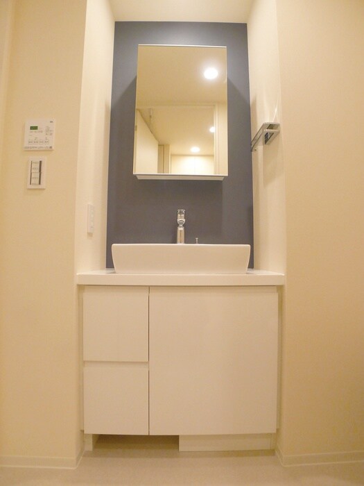 物件内観写真11　(洗面)