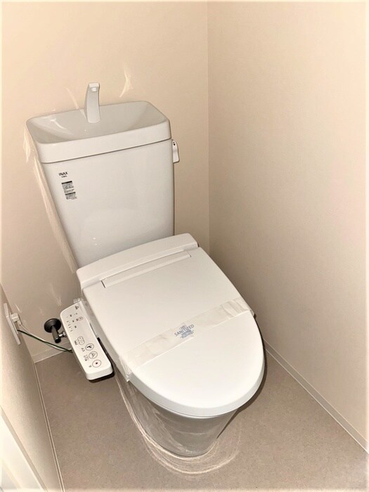 物件内観写真14　(トイレ)