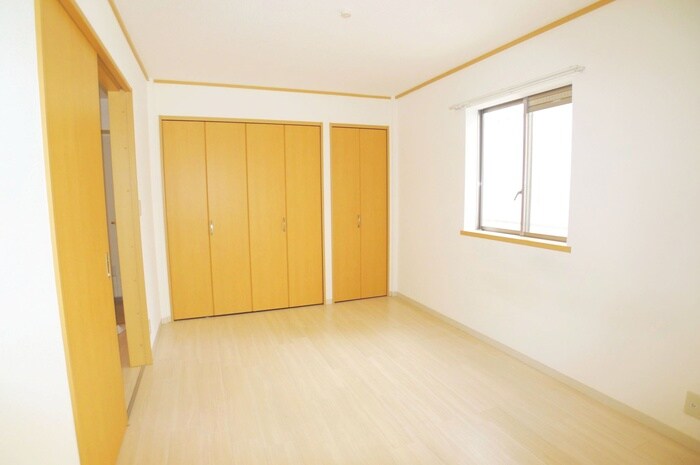 物件内観写真11　(居室)