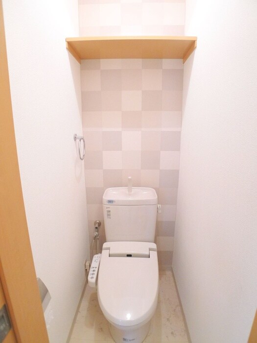 物件内観写真16　(トイレ)