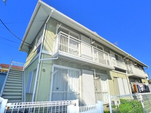 星谷ハイム　２番館外観写真