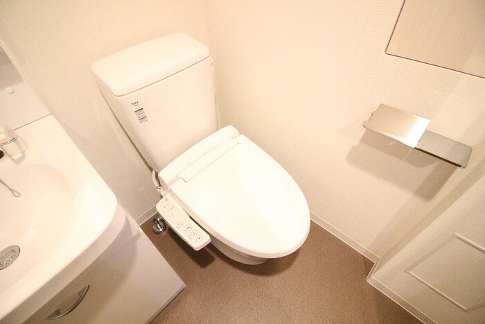 物件内観写真11　(トイレ)