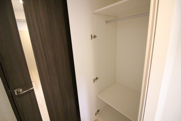 物件内観写真15　(収納)