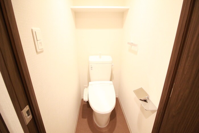 物件内観写真15　(トイレ)