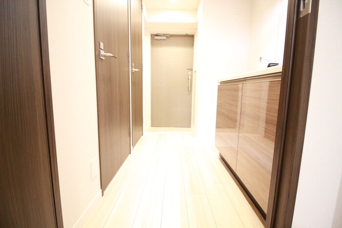 物件内観写真18　(廊下)