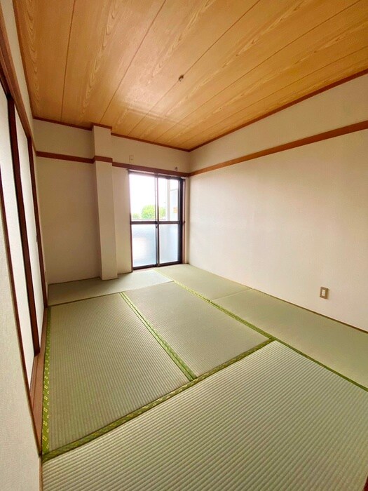 サカイビルの居室