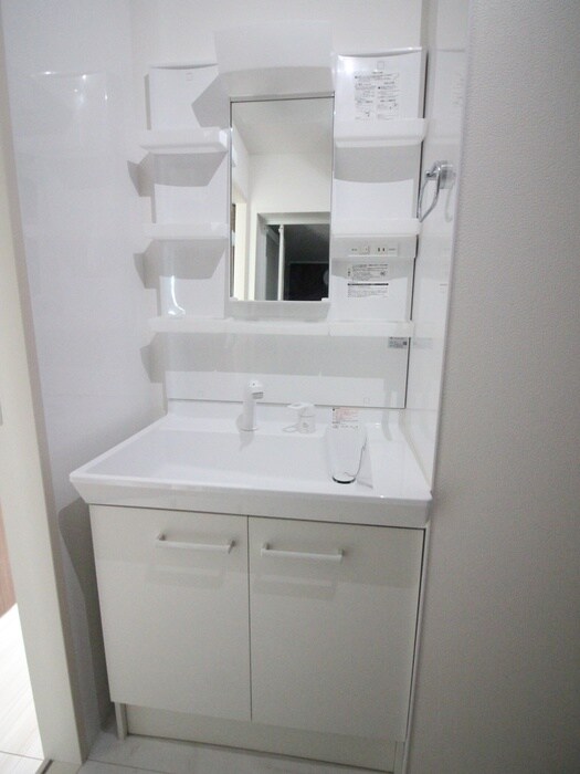 物件内観写真10　(洗面)