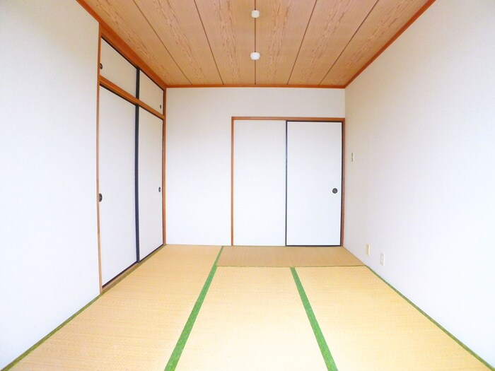 物件内観写真10　(居室)