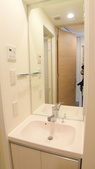 物件内観写真13　(洗面)