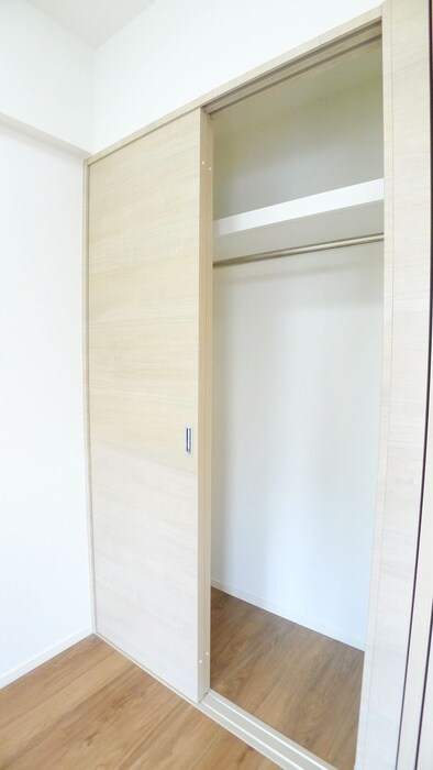 物件内観写真15　(収納)