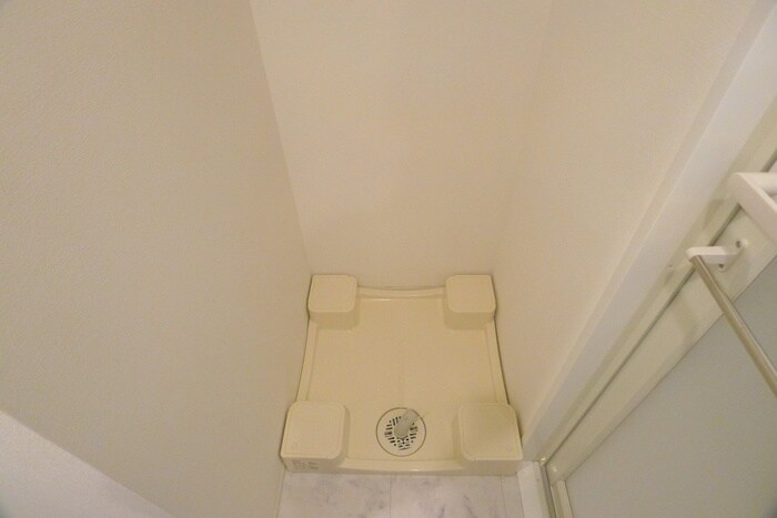 物件内観写真21　(洗濯機置場)