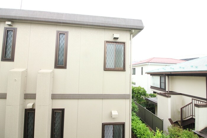 物件内観写真22　(室内からの展望)