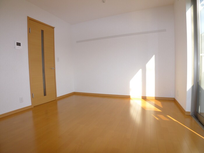 物件内観写真5　(居室)