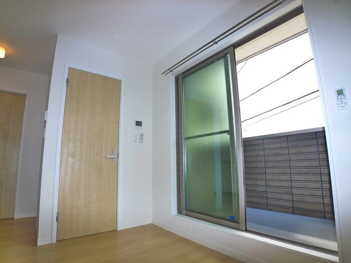 物件内観写真12　(ベランダ・バルコニー)