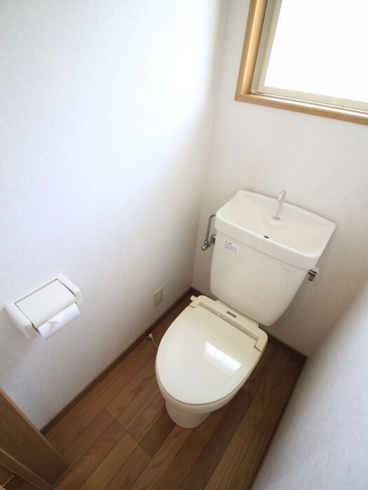 スギモトハウスのトイレ