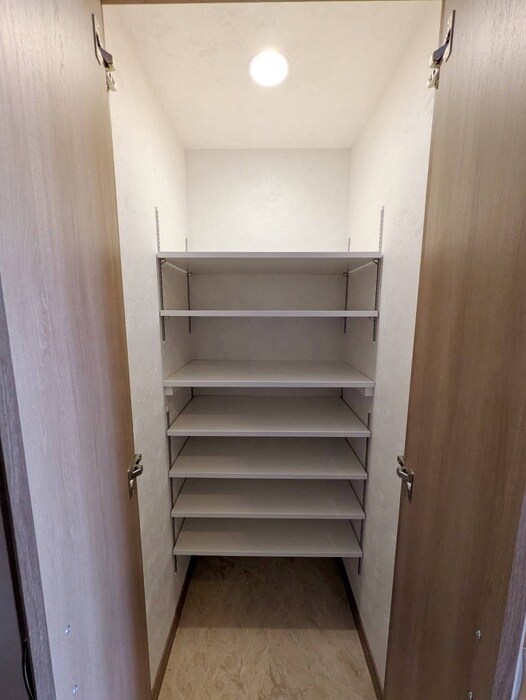 物件内観写真16　(靴箱)