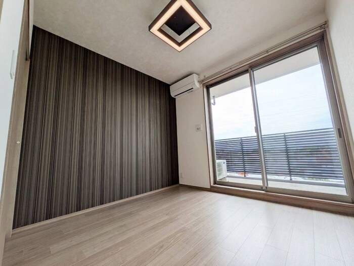 物件内観写真19　(居室)