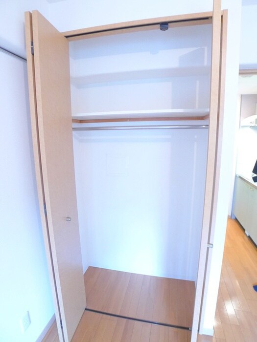 物件内観写真8　(収納)