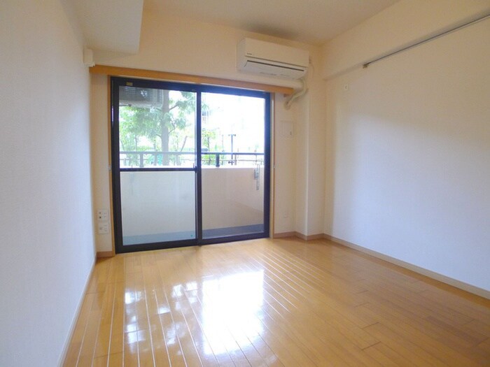 物件内観写真21　(居室)