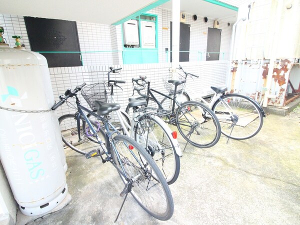 駐輪場