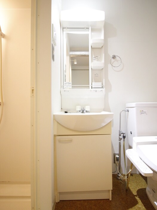 物件内観写真13　(洗面)