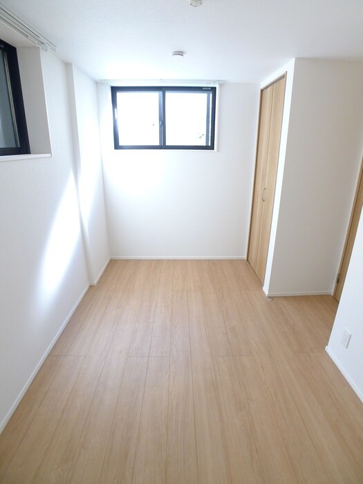 物件内観写真17　(居室)