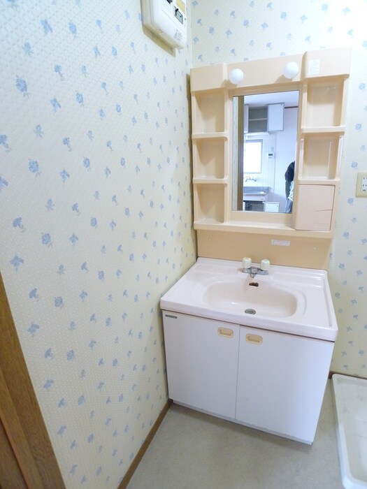 物件内観写真14　(洗面)