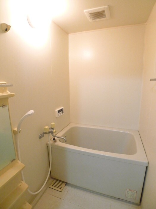 物件内観写真15　(バス／シャワールーム等)