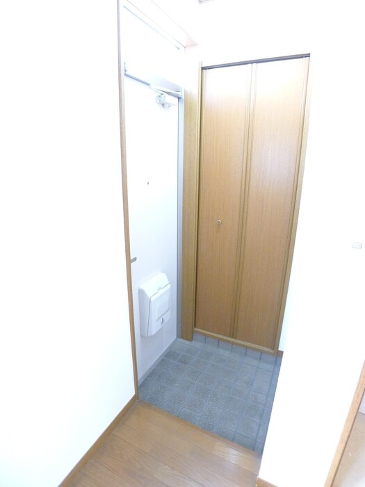 物件内観写真20　(玄関)