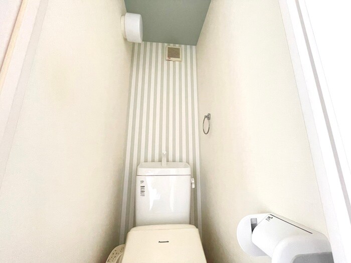 物件内観写真14　(トイレ)