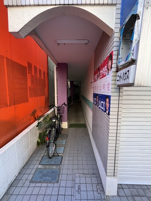 斉藤ビルのエントランス部分