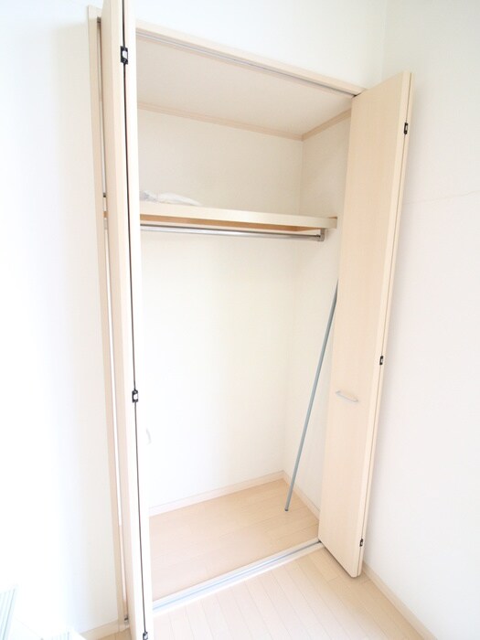 物件内観写真11　(収納)