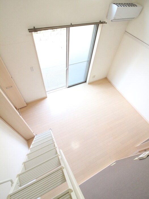 物件内観写真19　(居室)