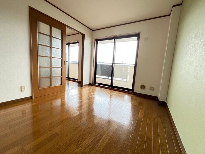 物件内観写真7　(居室)