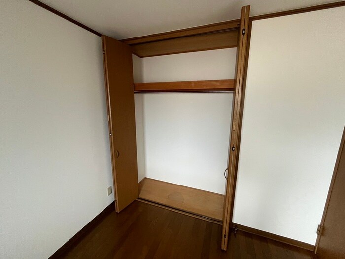 物件内観写真18　(収納)