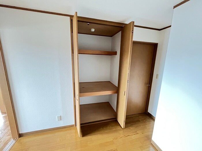 物件内観写真19　(収納)