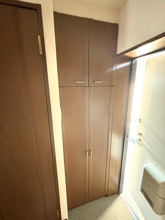 物件内観写真18　(靴箱)