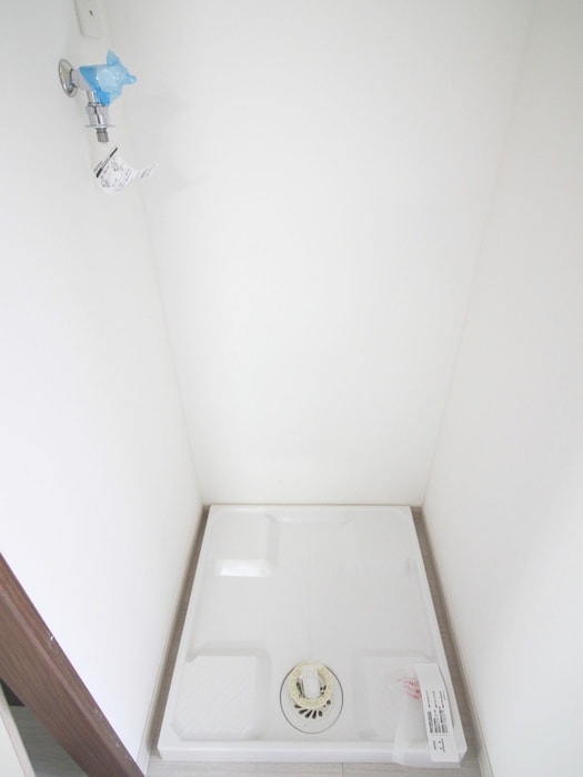 物件内観写真19　(洗濯機置場)