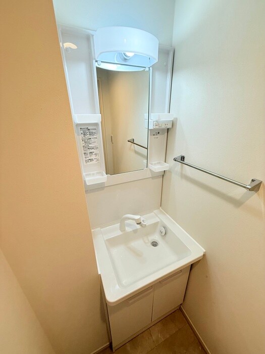 物件内観写真12　(洗面)