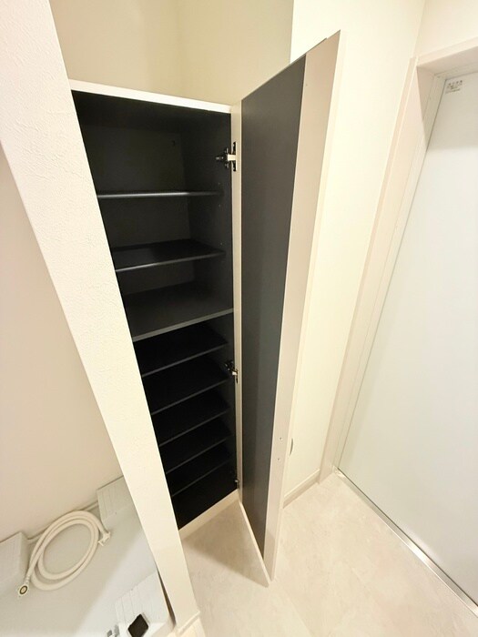 物件内観写真18　(靴箱)