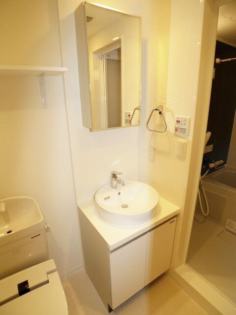 物件内観写真13　(洗面)