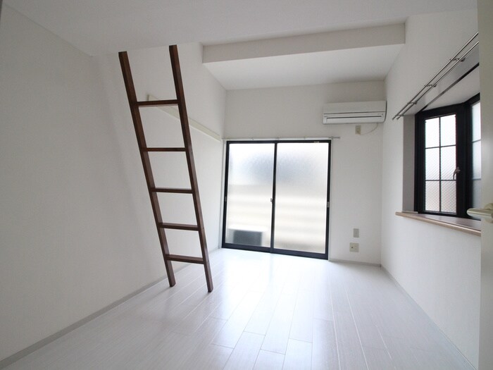 物件内観写真7　(居室)