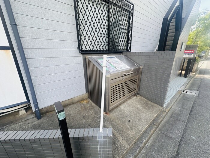 物件外観写真5　(建物設備)