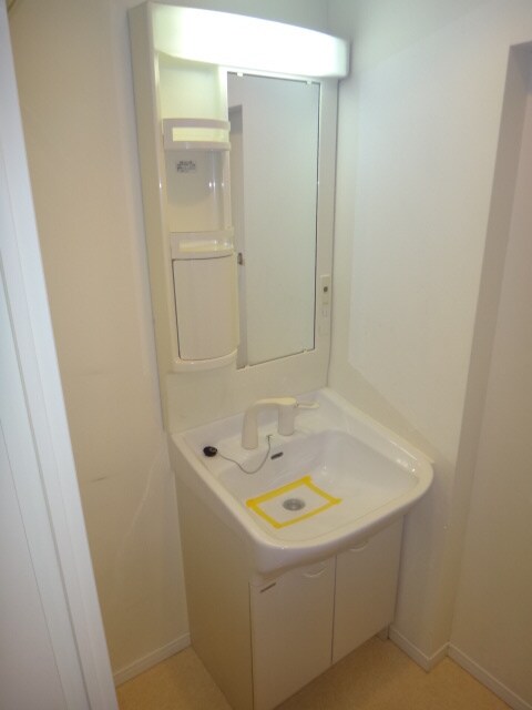 物件内観写真12　(洗面)