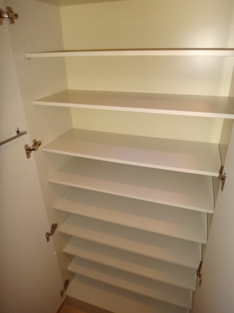 物件内観写真15　(靴箱)