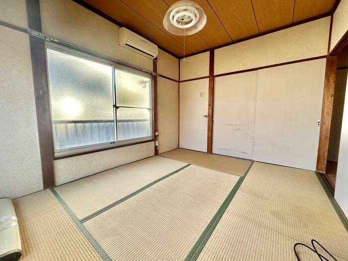 物件内観写真8　(居室)