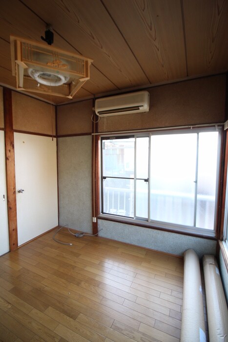 物件内観写真9　(居室)