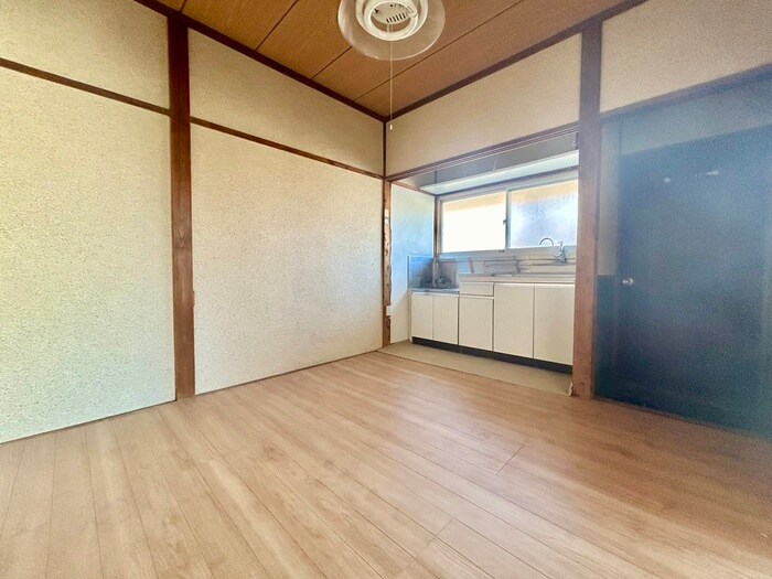 物件内観写真18　(居室)