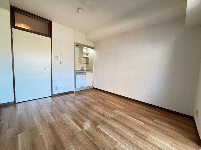 物件内観写真11　(居室)