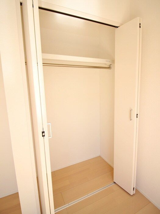 物件内観写真8　(収納)